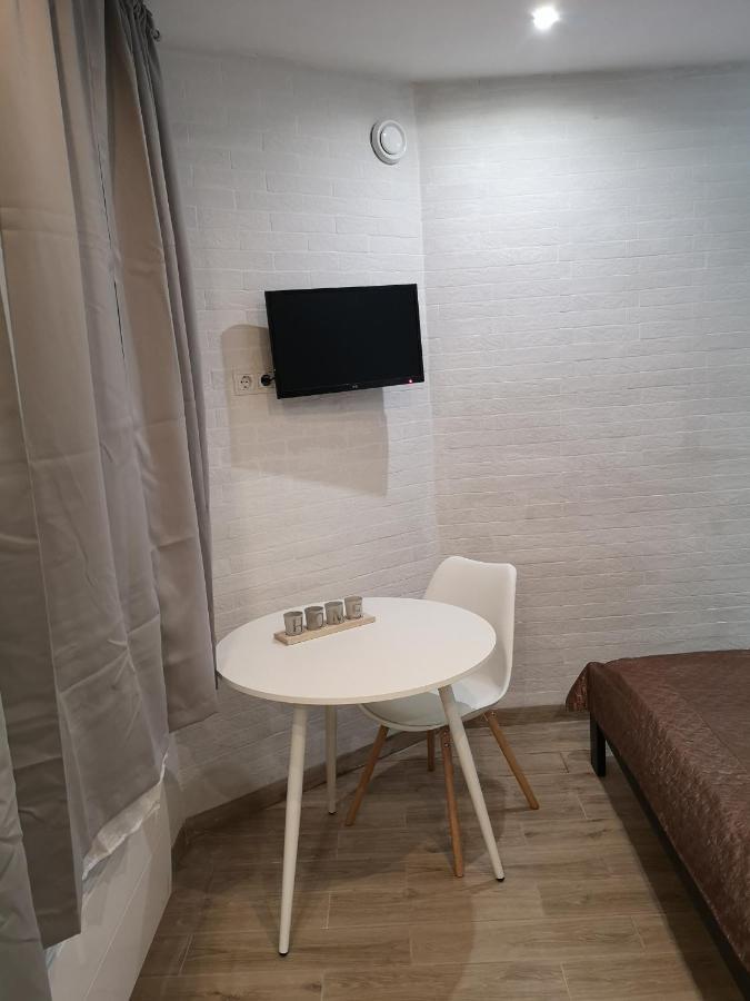 Freedom Apartment On Bazarna Str Lviv Exterior photo